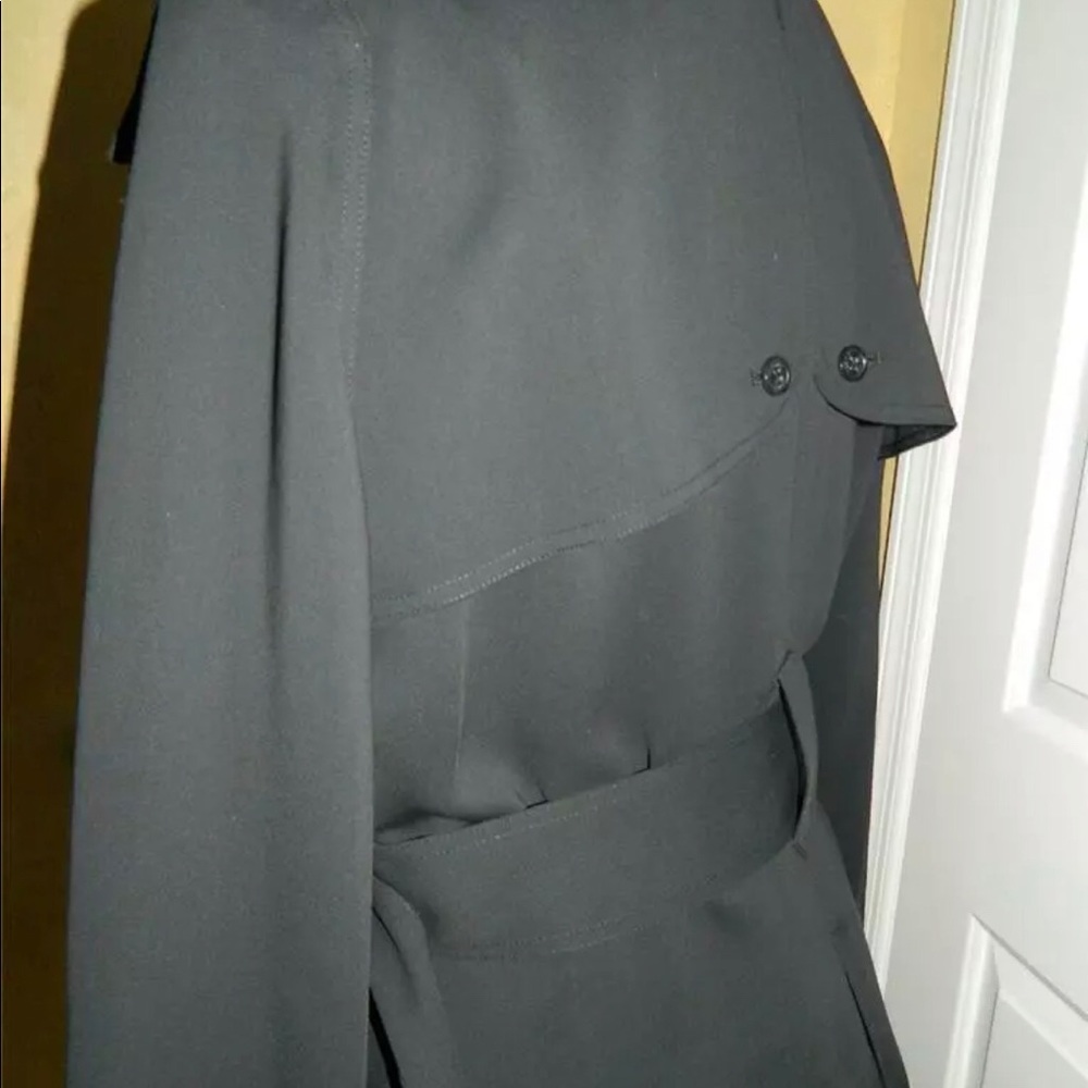 Yansi Fugel Tailored Double Breasted Jacket w/Belt - Picture 4 of 8